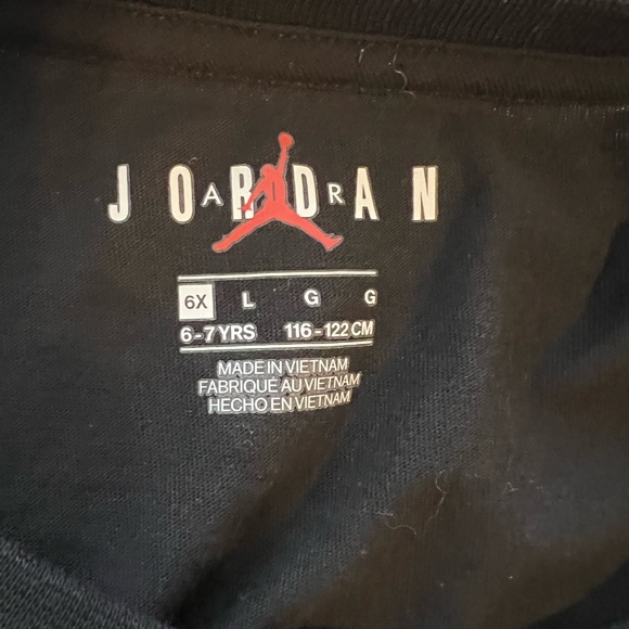 Jordan Crop top kids but fits womens XXS or XS - Picture 4 of 4